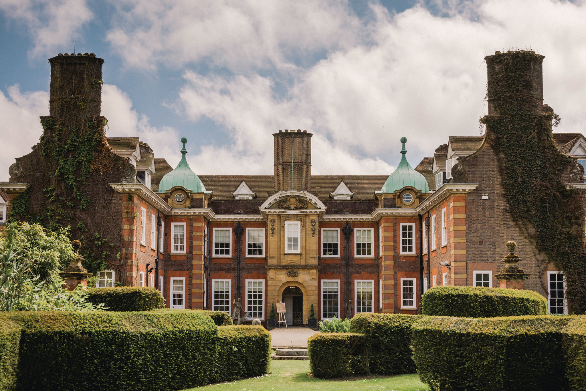 Barnett Hill, Guildford