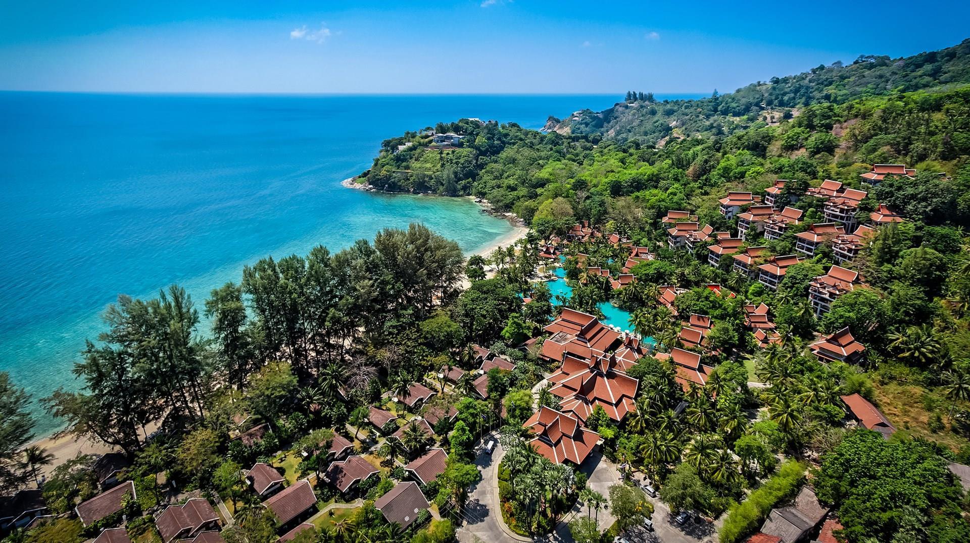 Thavorn Beach Village Resort & Spa, Phuket