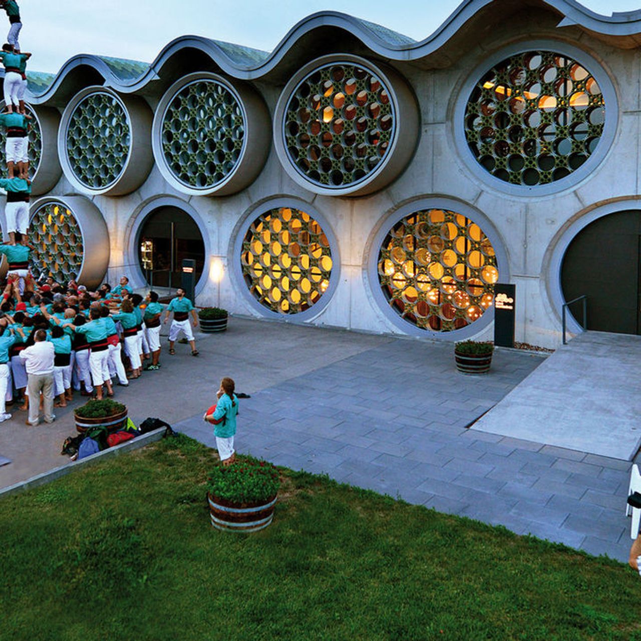 Cava & Hotel Mastinell