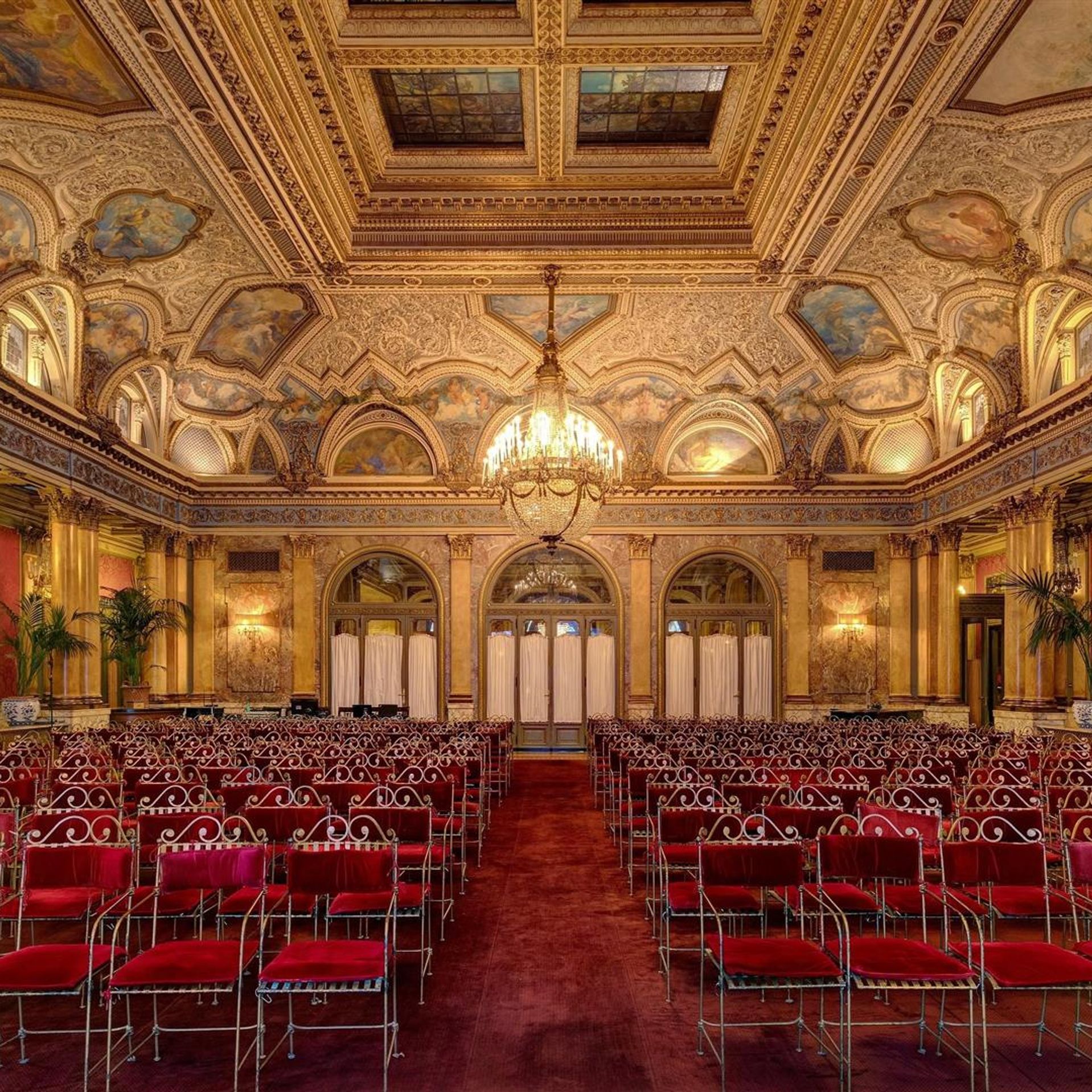 Grand Hotel Plaza