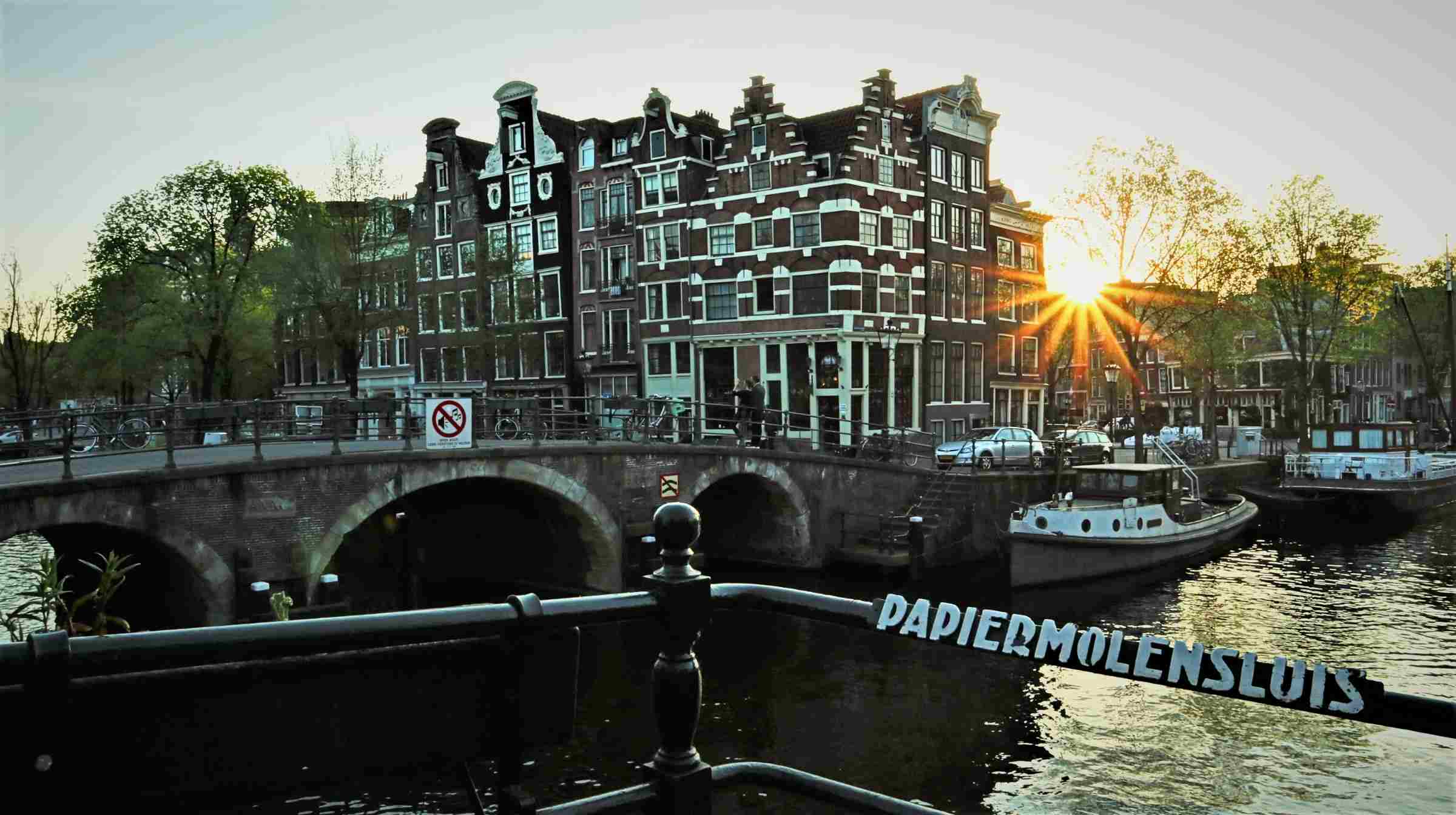 Delta Amsterdam