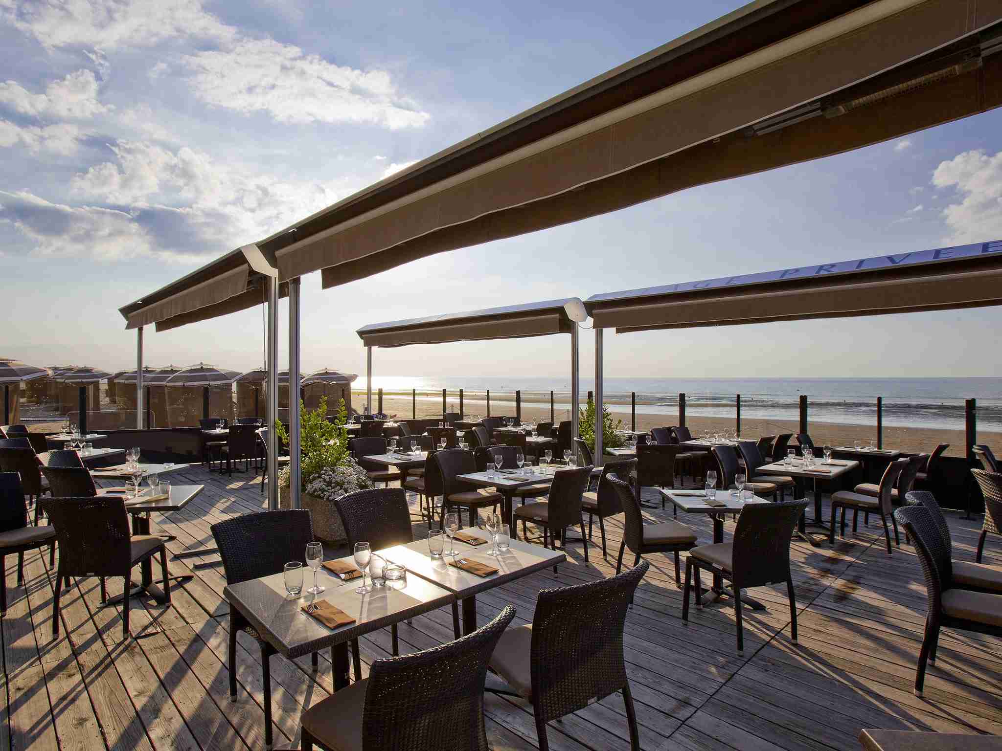 Le Grand Hotel Cabourg – Mgallery Collection